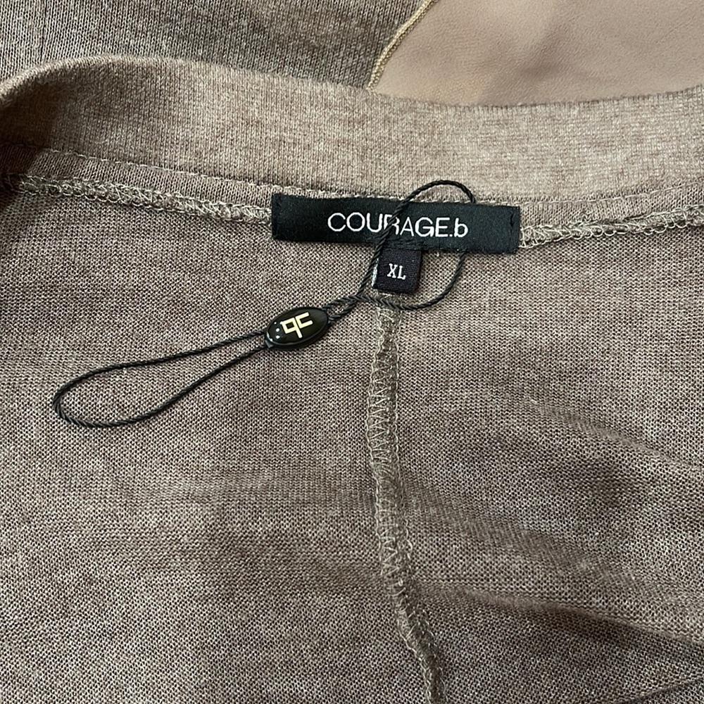 Courage.b - Picture 3 of 4